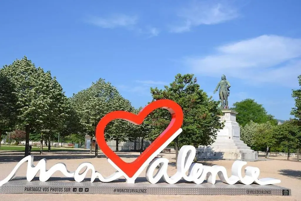 3. Charmant Appartement Proche Centre Et Gare Valence  Appartamento Valence (Drome)